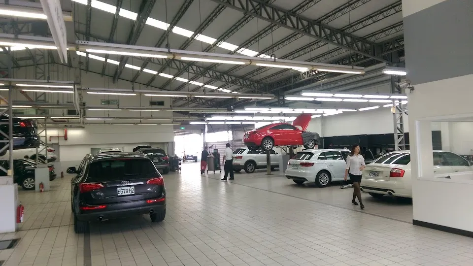 Audi 高雄汽車服務廠